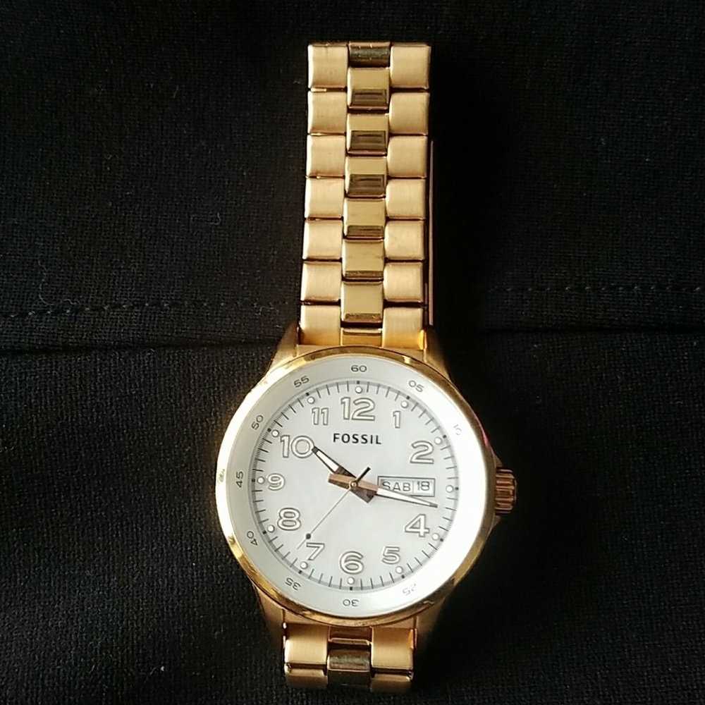 Fossil watch